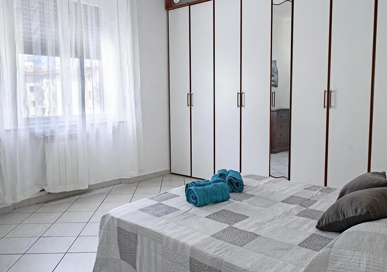 Bellissima Casa Con Clima In Centro - Il Maestrale Apartment Livorno Italy