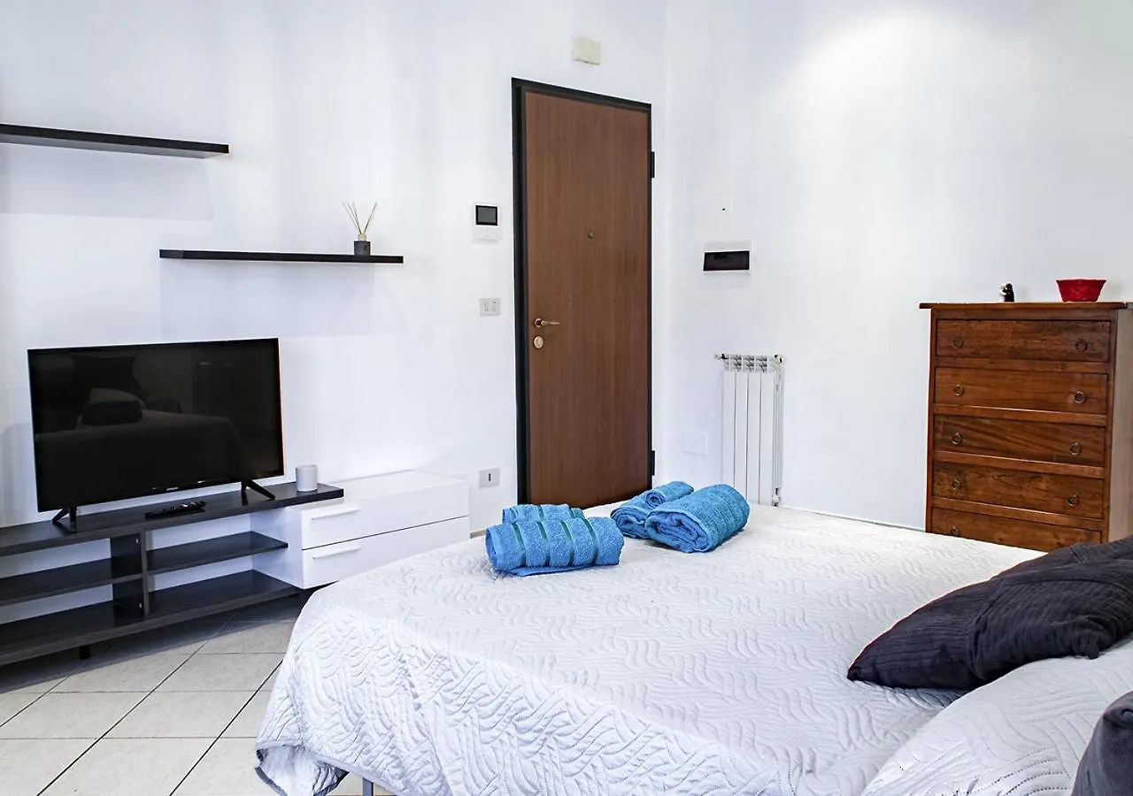 Bellissima Casa Con Clima In Centro - Il Maestrale Apartment Livorno Italy